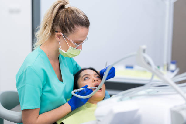 Best Weekend Emergency Dentist in Johnson City, KS